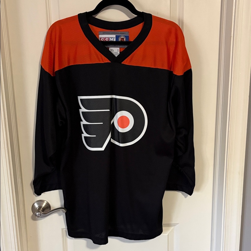 CCM Kid Philadelphia Flyers Black & Orange Hockey Jersey